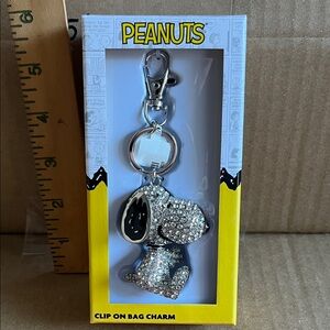 Peanuts Snoopy Crystal Keychain